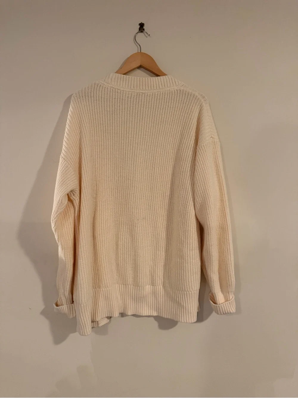 Faherty Cream Ribbed Knit Sweater